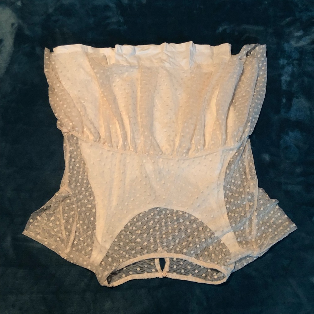 Girls size 11/12 Zara polka dot mesh blouse.